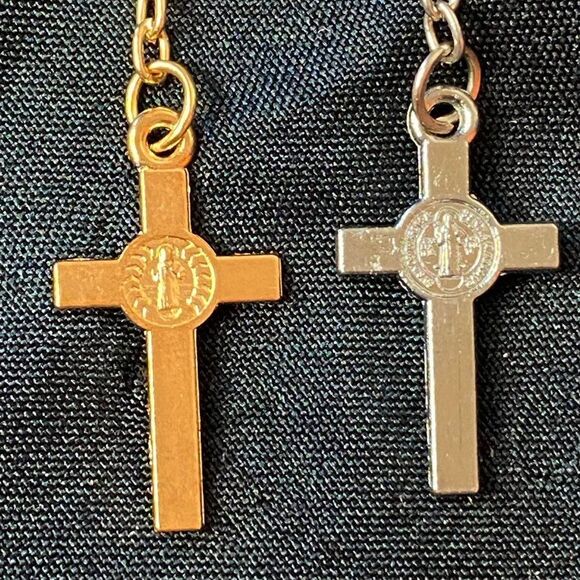 Silver or Gold Rosary - Picture 6 of 6